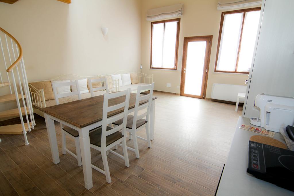 לודי Agriturismo Cascina Della Fontana חדר תמונה