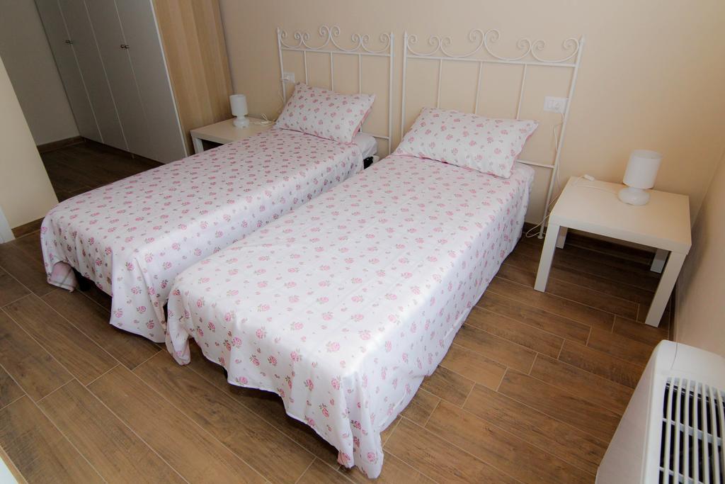 לודי Agriturismo Cascina Della Fontana חדר תמונה